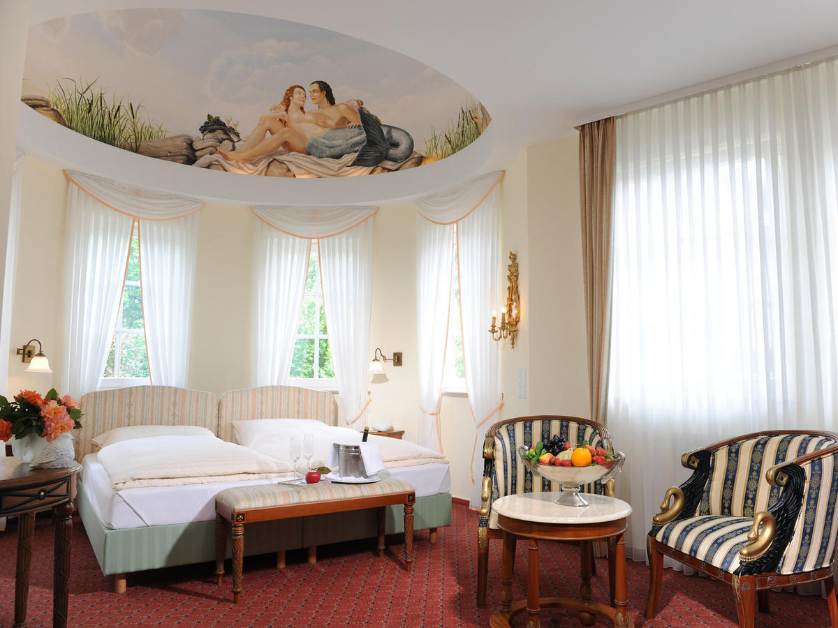 Schlosshotel Neckarbischofsheim Szoba fotó
