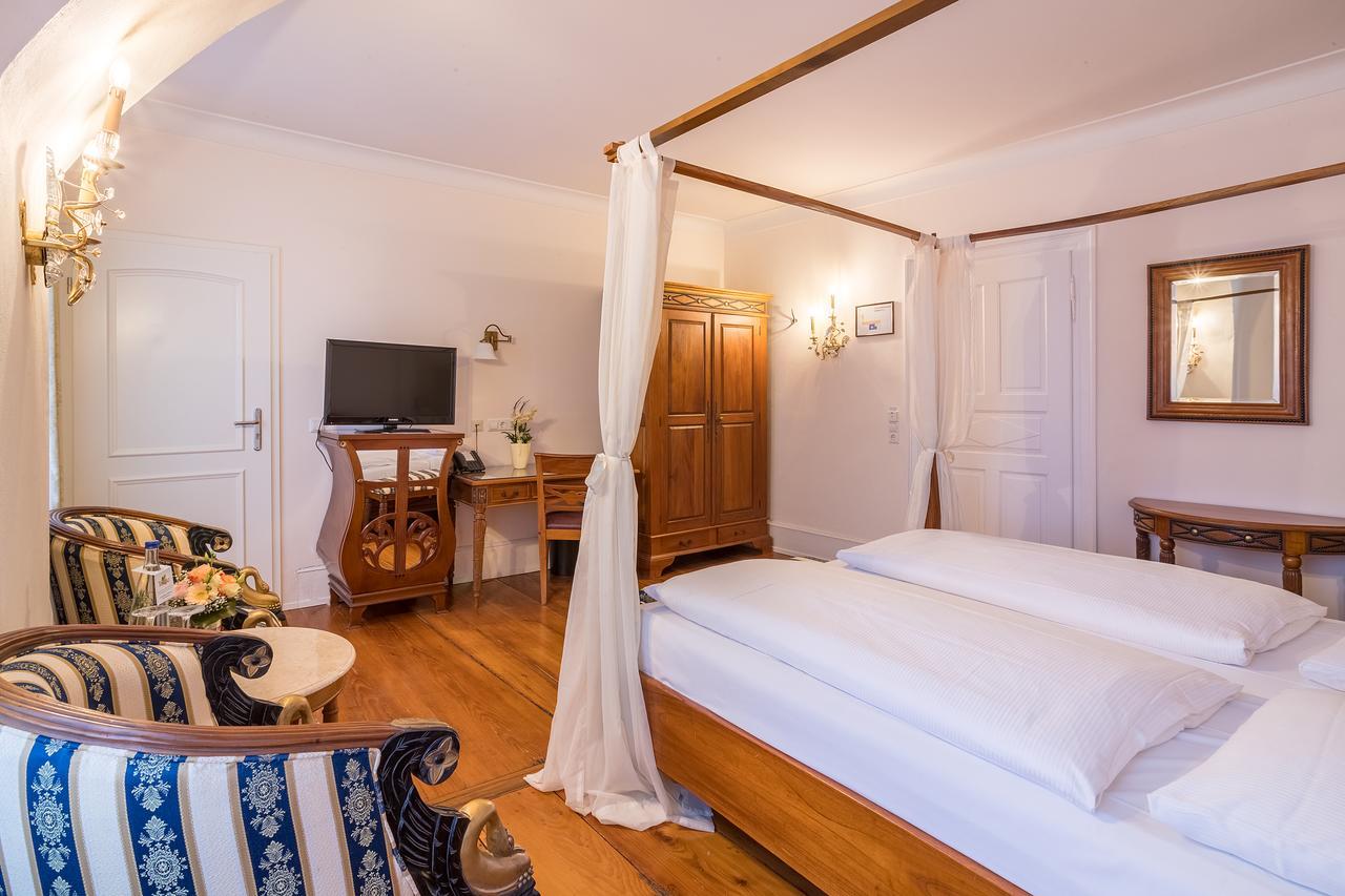 Schlosshotel Neckarbischofsheim Kültér fotó