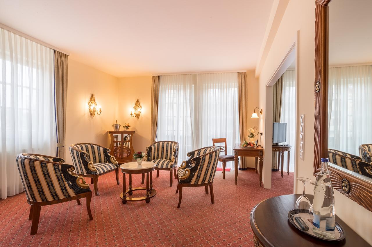Schlosshotel Neckarbischofsheim Kültér fotó