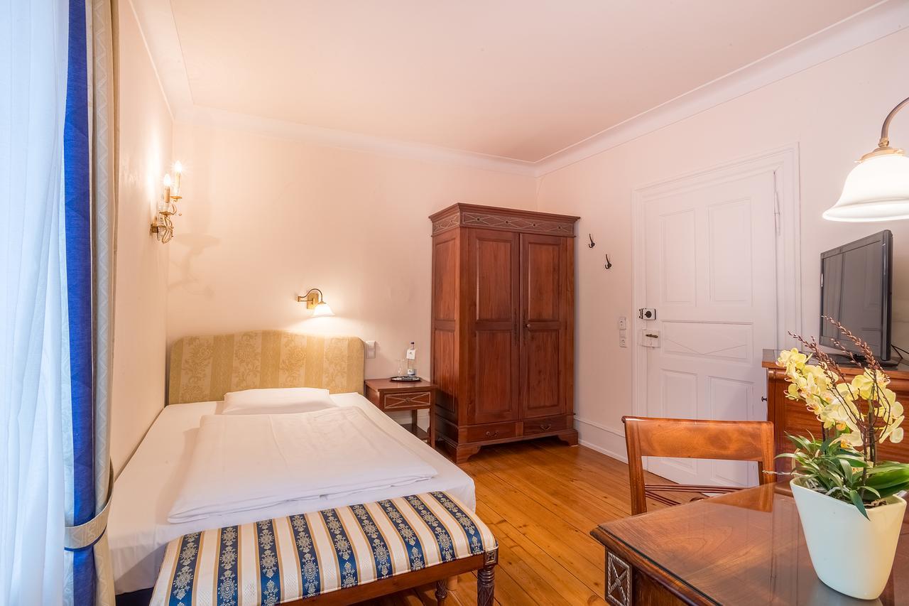 Schlosshotel Neckarbischofsheim Kültér fotó